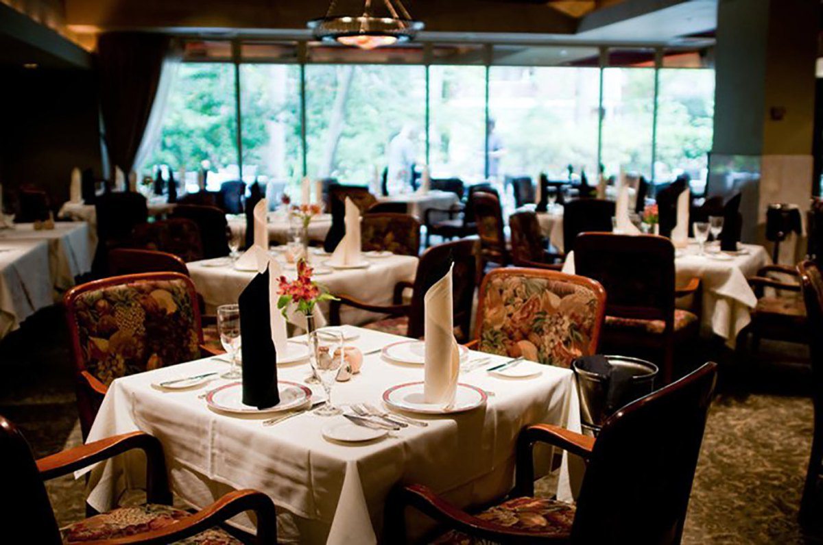 iconic-buckhead-restaurants-that-stand-the-test-of-time-buckhead